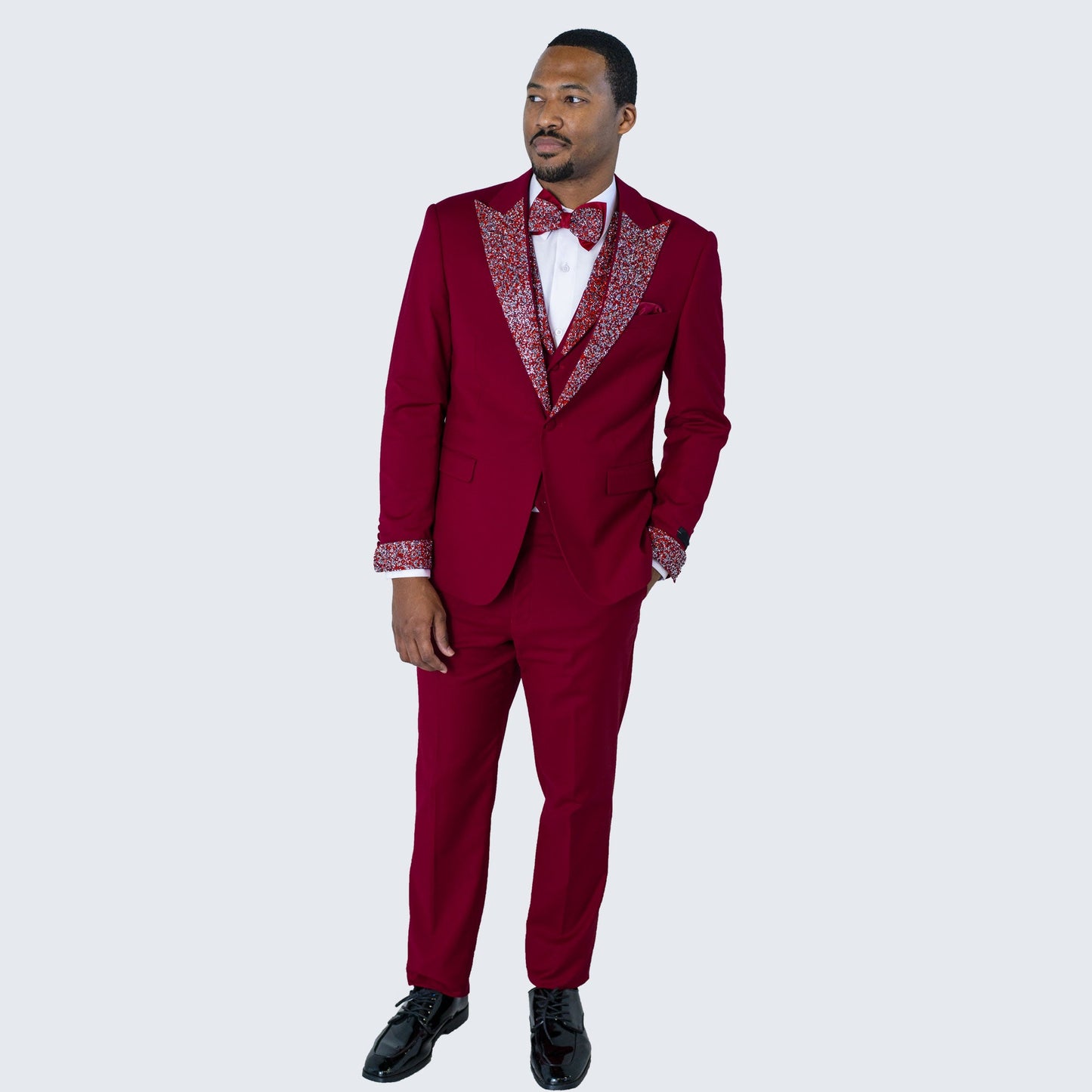 Burgundy Peak Lapel Tuxedo with Stones – 4 Piece Set